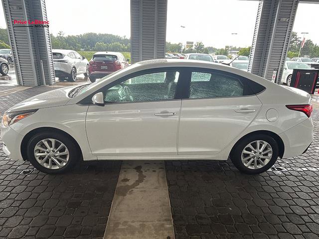 Used 2021 Hyundai Accent SEL w/ Cargo Package FWD image 4