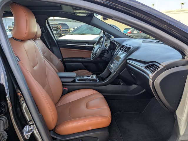Used 2019 Ford Fusion Titanium FWD image 21