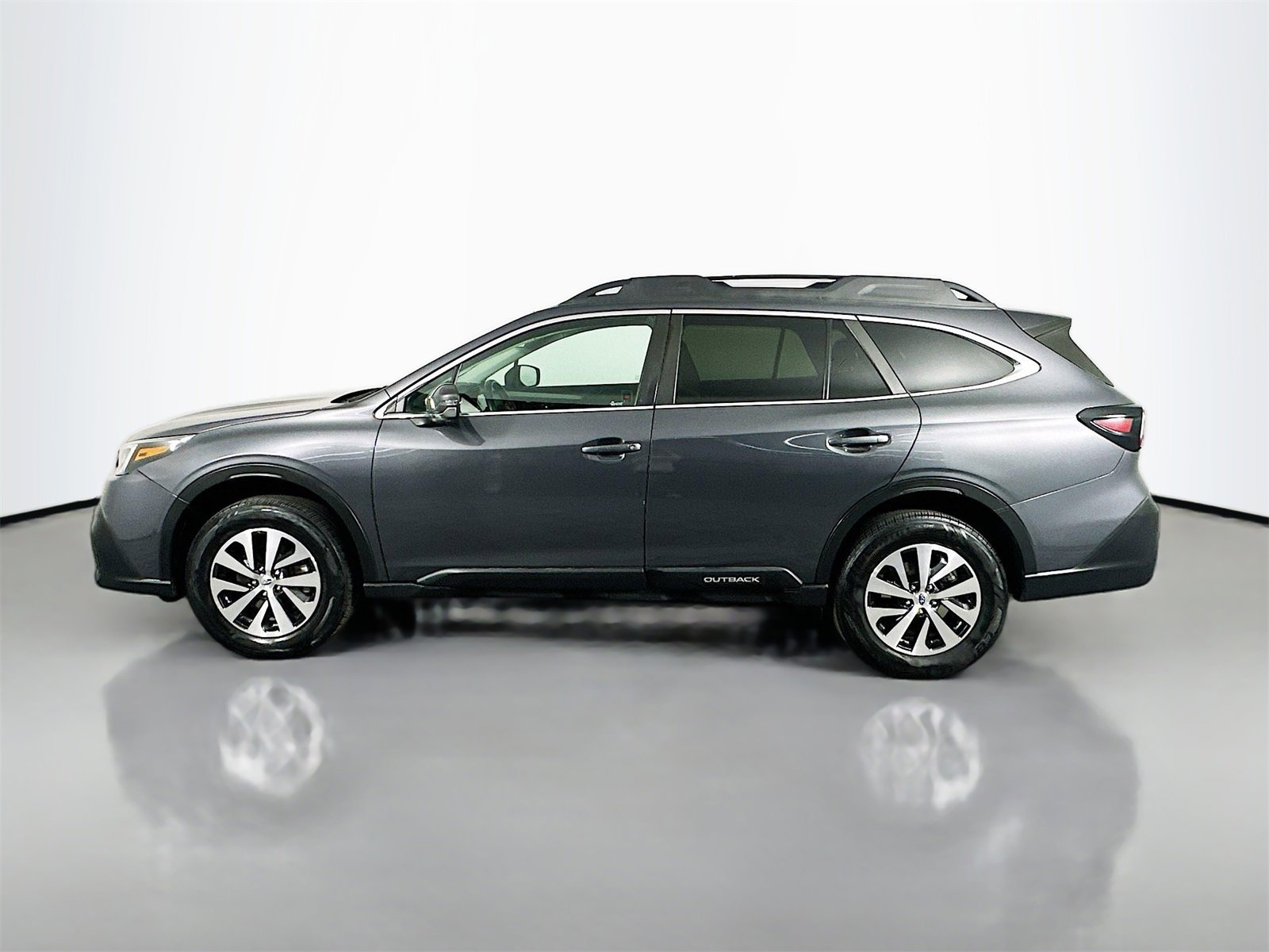 Used 2020 Subaru Outback Premium w/ Popular Package #1 image 4