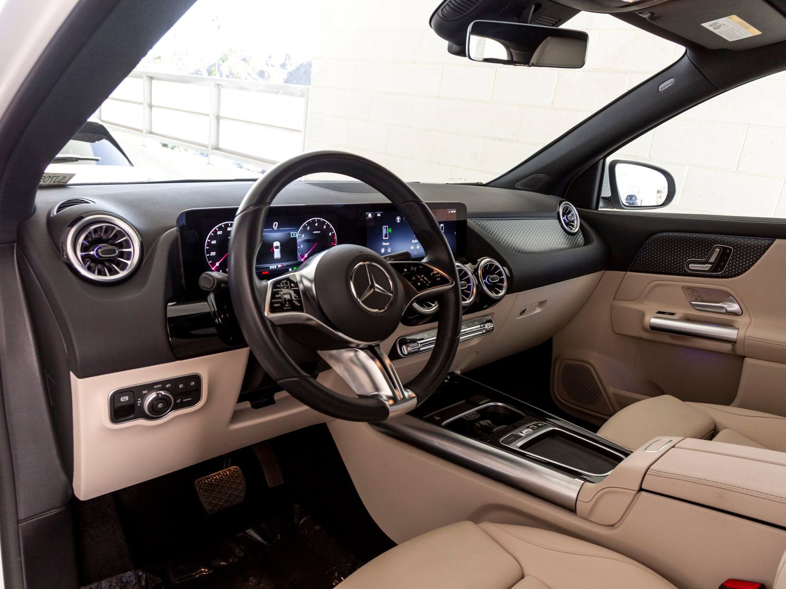 Used 2025 Mercedes-Benz GLA 250 GLA 250 image 17