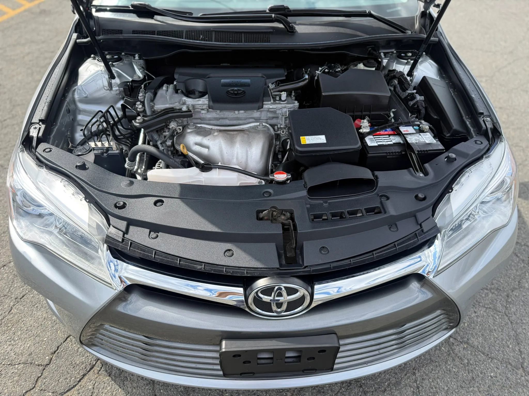 Used 2016 Toyota Camry LE FWD image 20