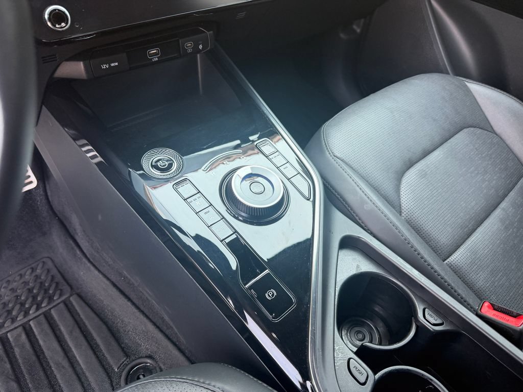 Used 2023 Kia Niro Wave FWD image 10