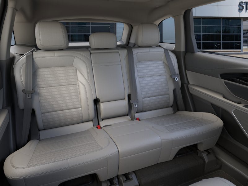 New 2025 Lincoln Nautilus Reserve w/ Jet Appearance Package AWD/4WD image 11