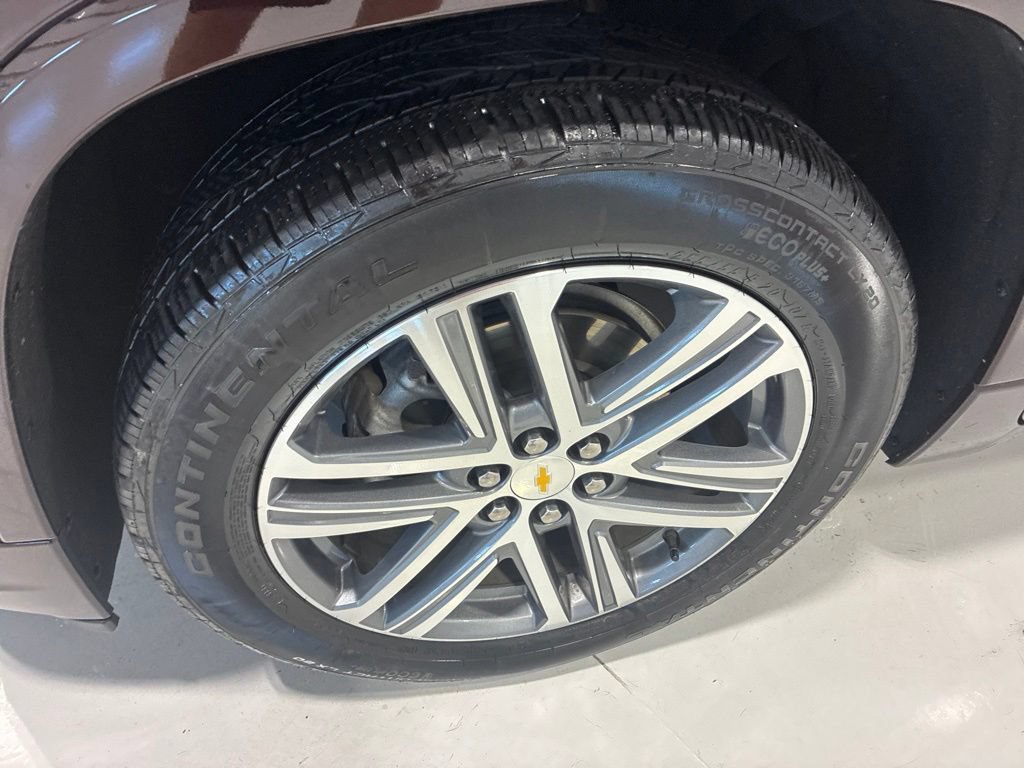 Used 2023 Chevrolet Traverse High Country w/ LPO, Floor Liner Package AWD/4WD image 11