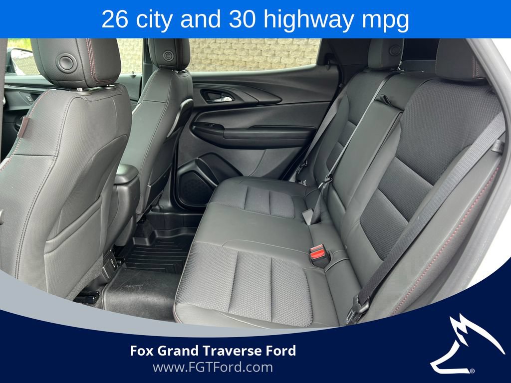 Used 2021 Chevrolet TrailBlazer RS w/ Technology Package AWD/4WD image 5