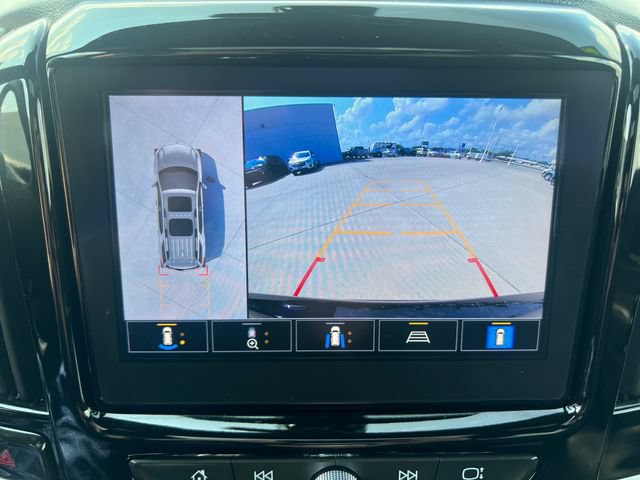 Used 2023 Chevrolet Traverse RS AWD/4WD image 26