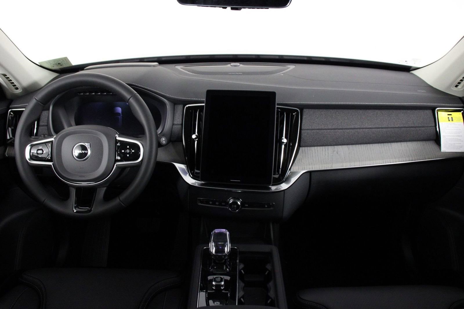 New 2025 Volvo XC90 B6 Ultra AWD/4WD image 5
