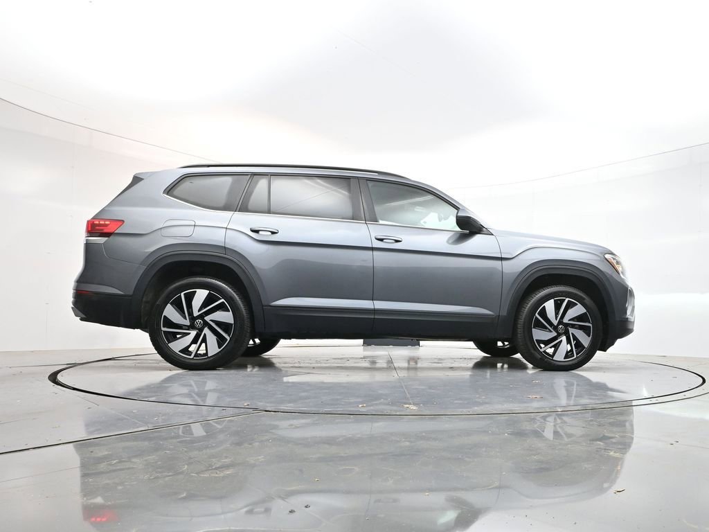 Used 2024 Volkswagen Atlas SE image 36