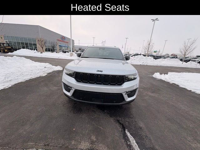 Used 2019 Jeep Cherokee Limited image 2