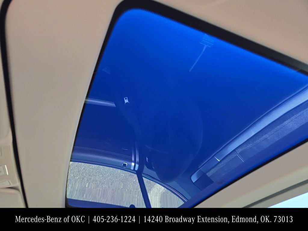 Certified 2018 Mercedes-Benz SL 550 image 19