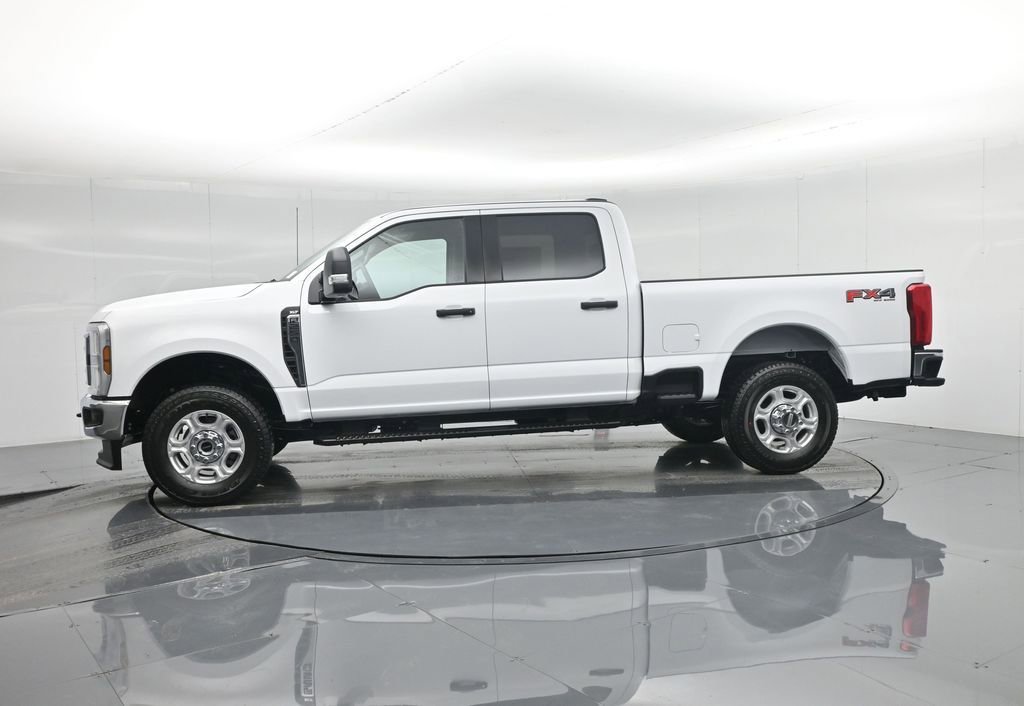 New 2026 Ford F250 XLT w/ FX4 Off-Road Package AWD/4WD image 33
