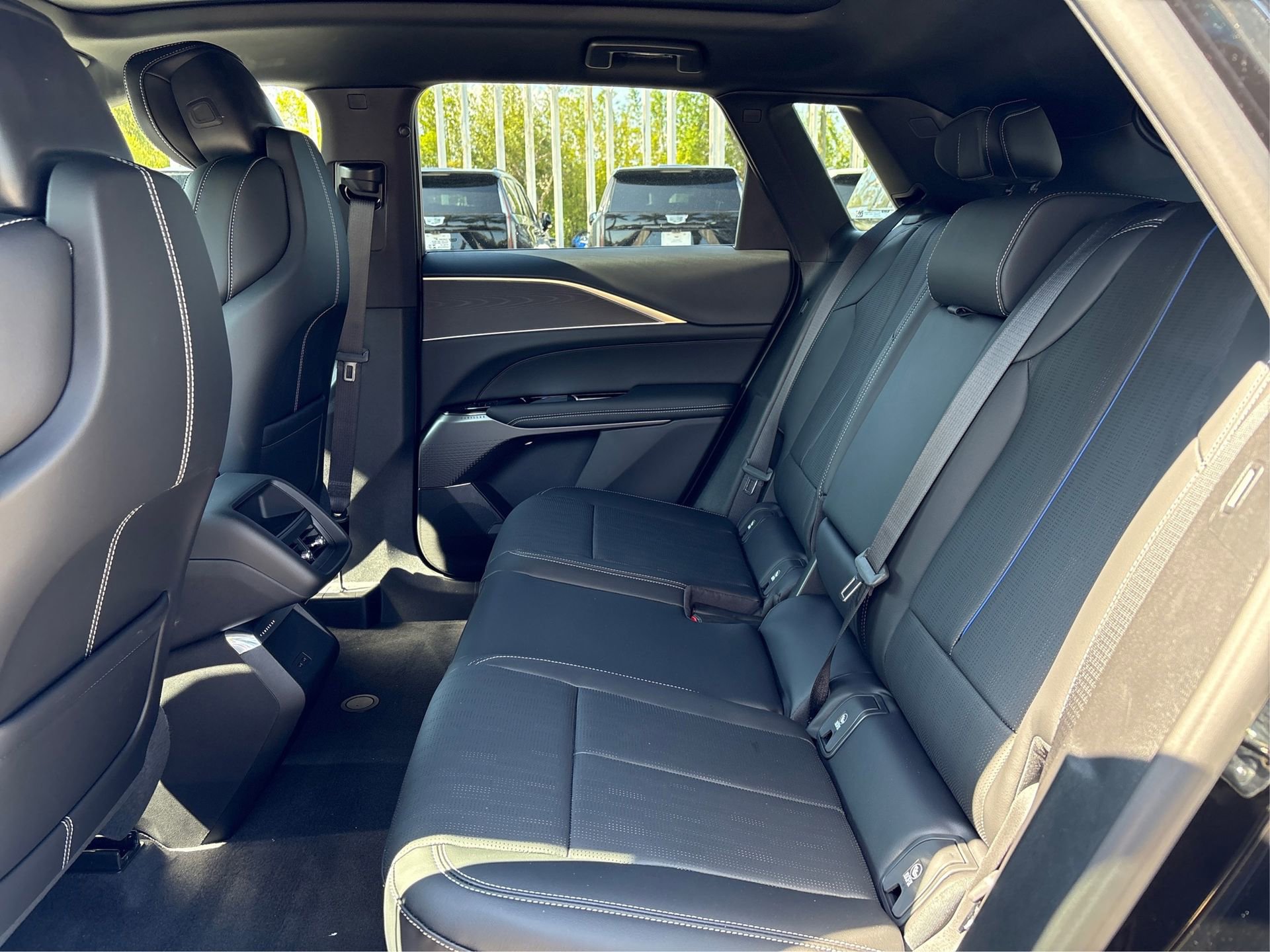 New 2026 Cadillac Lyriq Luxury image 10