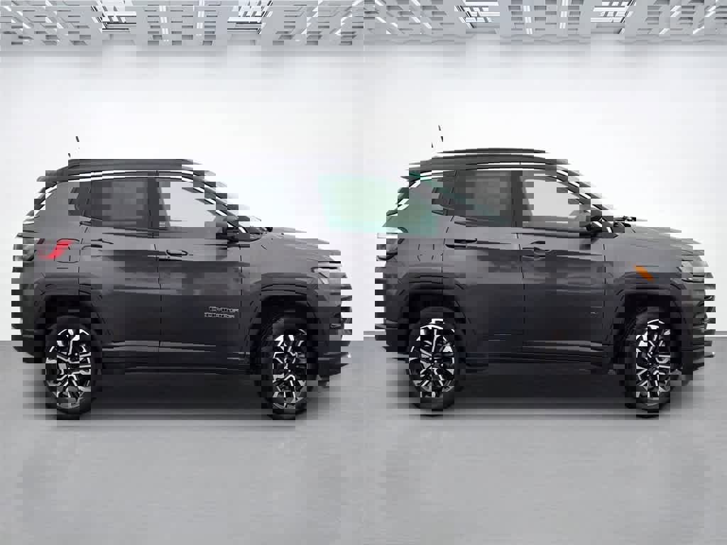 Used 2024 Jeep Compass Limited image 7