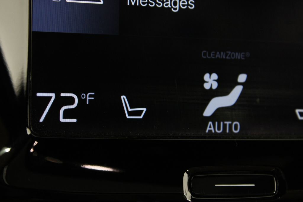 Used 2018 Volvo S90 T5 Momentum w/ Convenience Package image 22