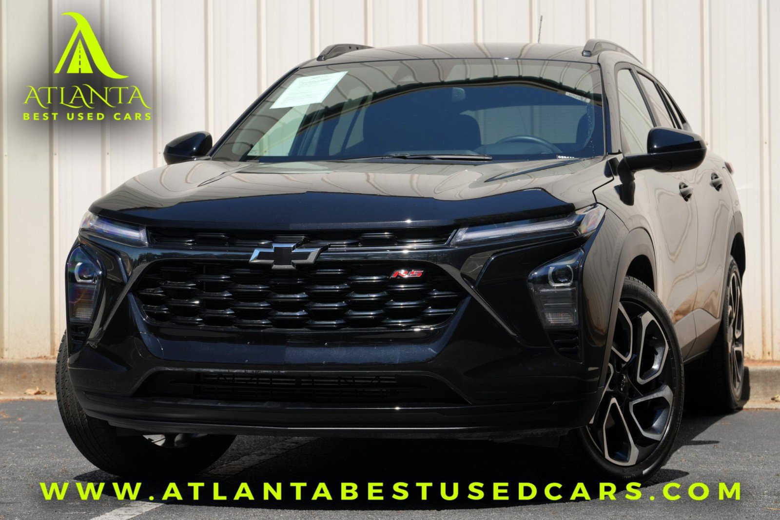 Used 2025 Chevrolet Trax RS FWD video 1