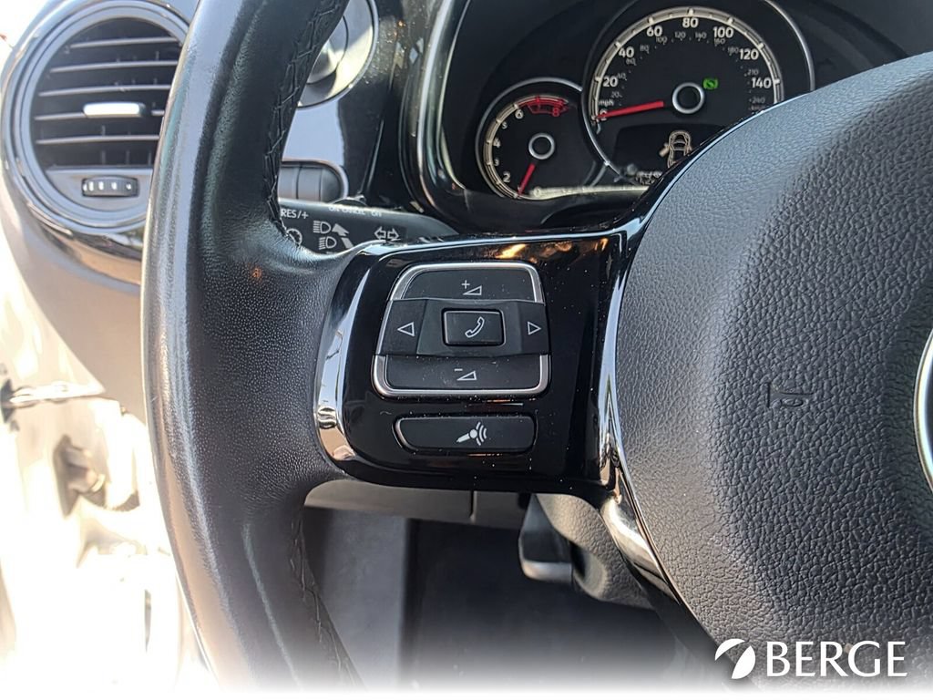 Used 2018 Volkswagen Beetle 2.0T S FWD image 24