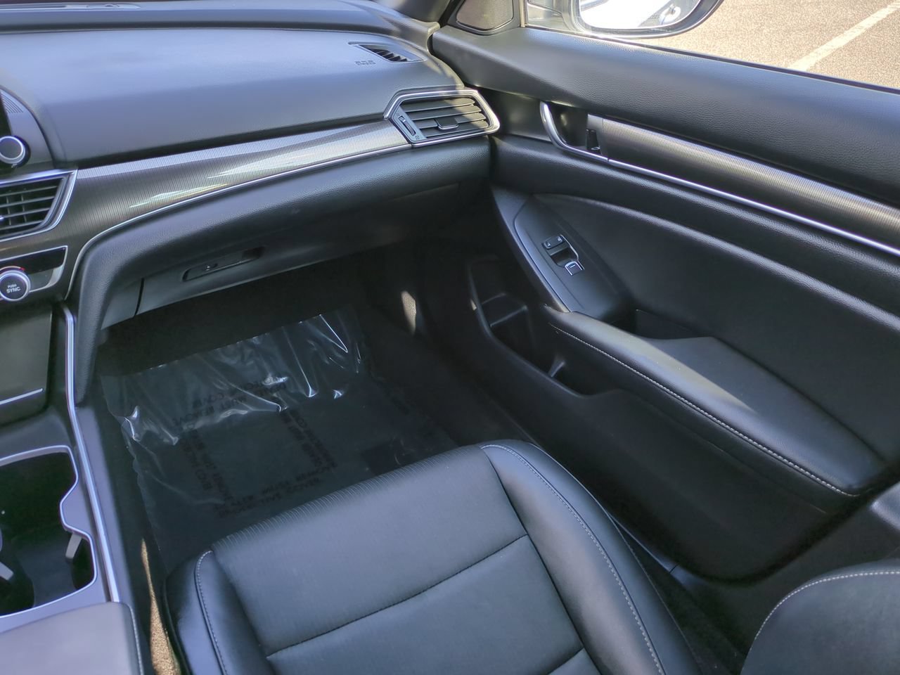 Used 2022 Honda Accord Sport image 16