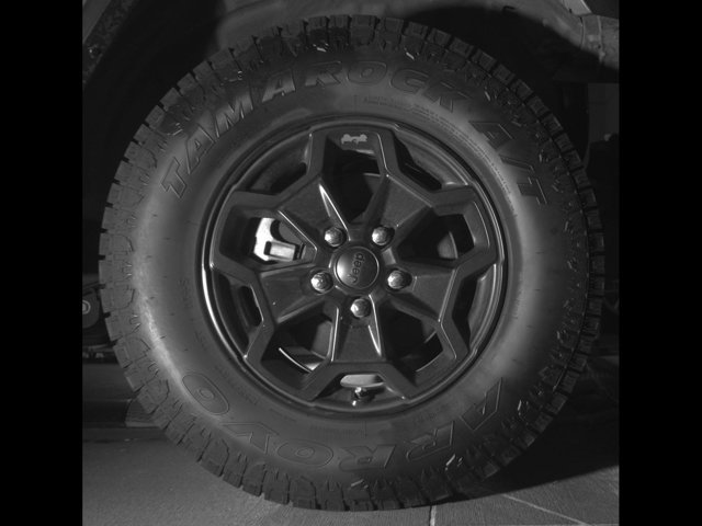 Used 2022 Jeep Gladiator Sport AWD/4WD image 10