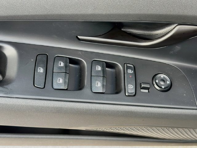 Certified 2026 Hyundai Elantra Sport FWD image 18