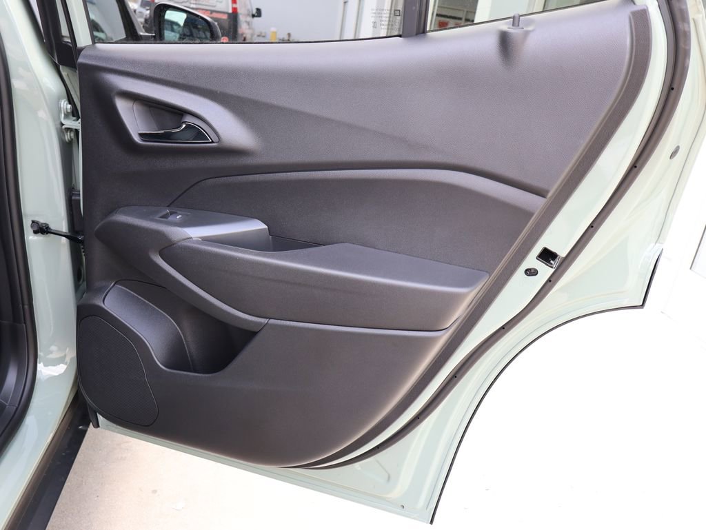 New 2026 Chevrolet Trax ACTIV w/ Driver Confidence Package FWD image 28