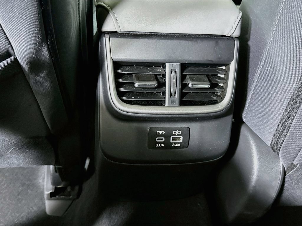 Certified 2025 Subaru Outback Premium AWD/4WD image 30