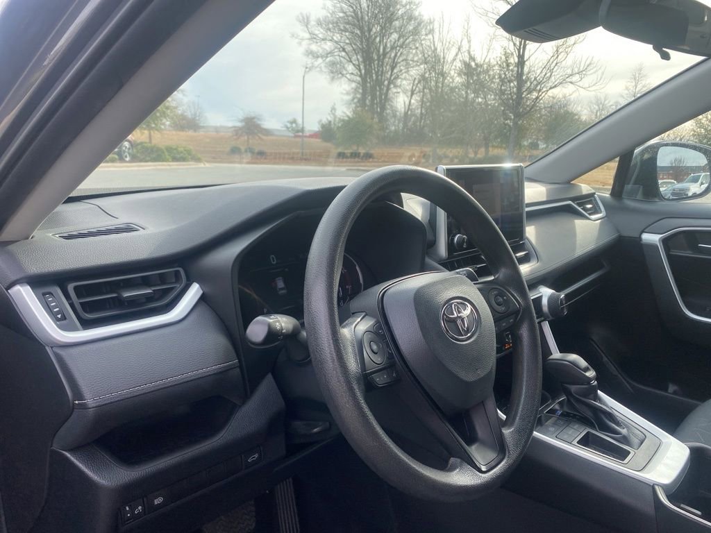 Used 2023 Toyota RAV4 XLE image 13