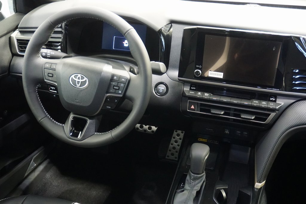 New 2026 Toyota Camry SE image 28