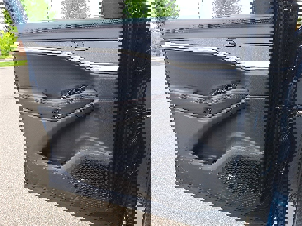 New 2025 Jeep Wagoneer S Limited image 29