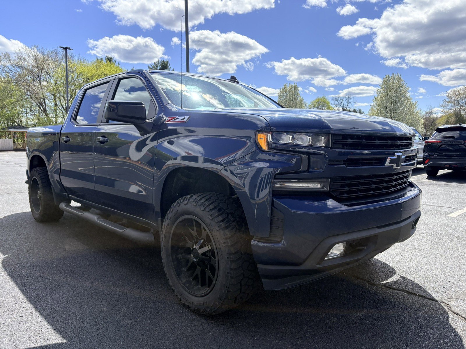 Used 2020 Chevrolet Silverado 1500 RST AWD/4WD image 3