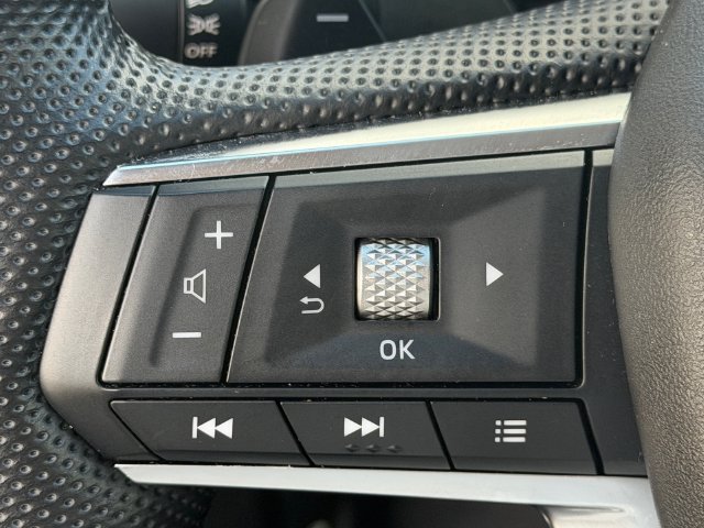 Used 2023 Mitsubishi Outlander SE AWD/4WD image 27