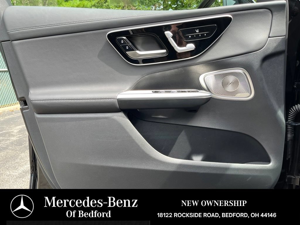 Used 2026 Mercedes-Benz GLC 300 4MATIC image 9