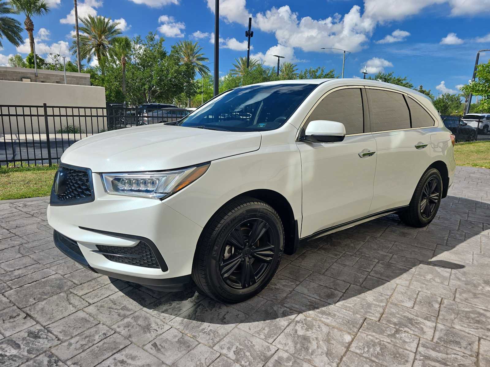 Used 2020 Acura MDX FWD image 8