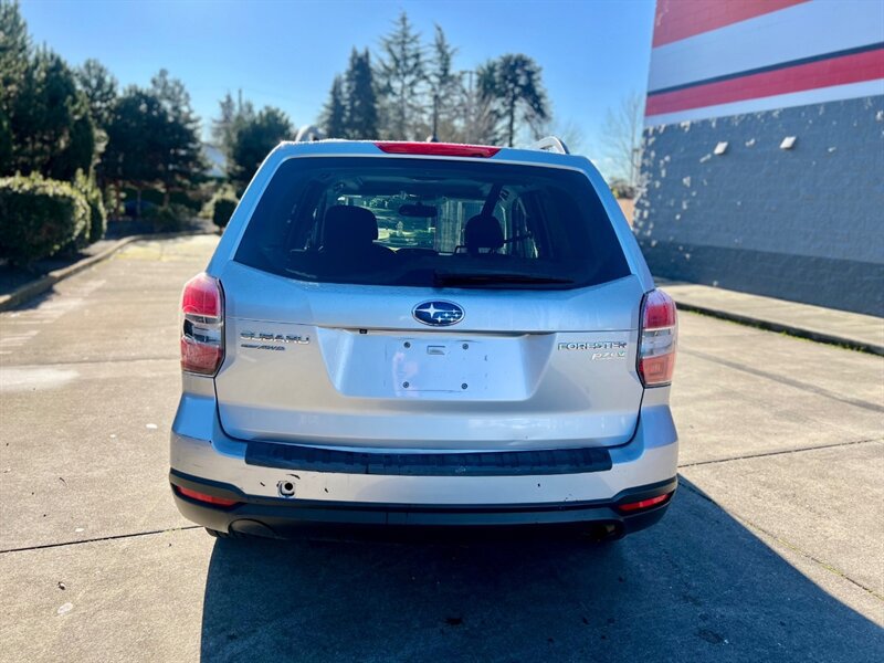 Used 2015 Subaru Forester 2.5i Premium w/ All-Weather Package AWD/4WD image 5