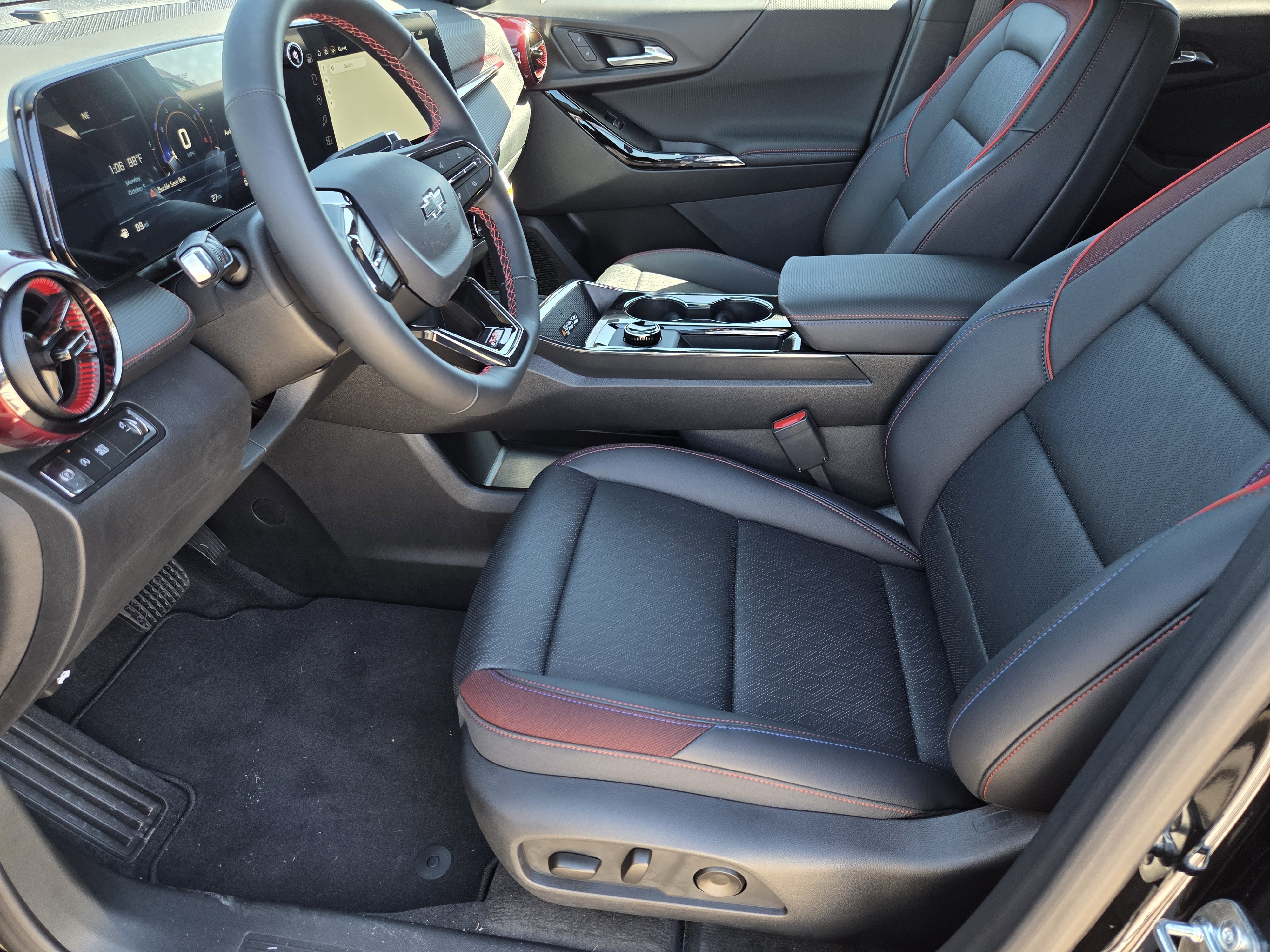 New 2026 Chevrolet Equinox RS w/ Convenience Package III FWD image 19