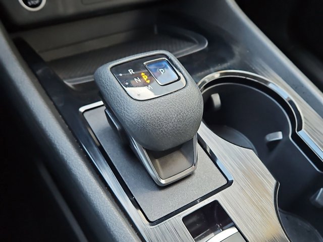 Used 2022 Nissan Rogue SV image 12