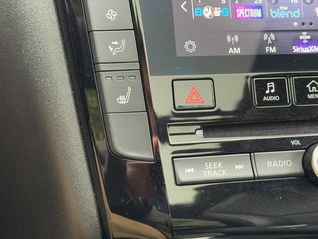 Used 2025 INFINITI QX50 Luxe image 23