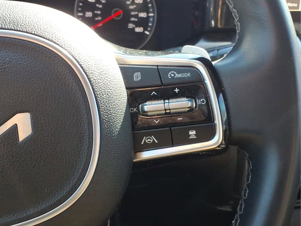 Used 2023 Kia Sorento EX AWD/4WD image 17