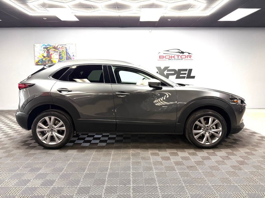 Used 2022 MAZDA CX-30 AWD 2.5 S w/ Premium Package image 17