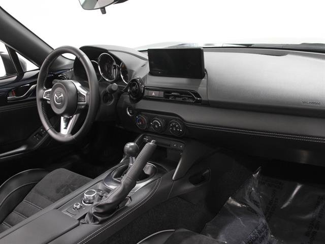 Certified 2024 MAZDA MX-5 Miata RF Club image 18
