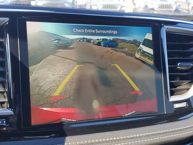 New 2026 Chrysler Pacifica Select FWD image 19
