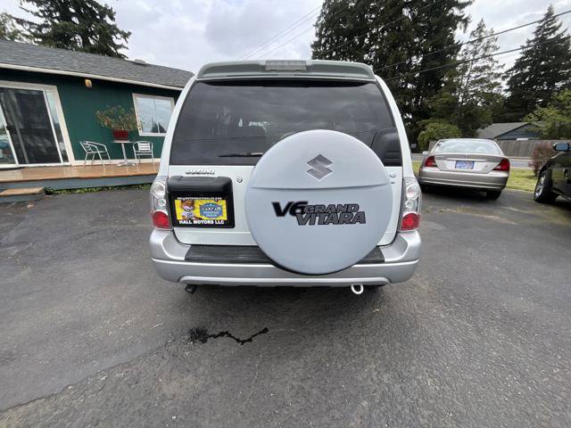 Used 2004 Suzuki Grand Vitara LX AWD/4WD image 5