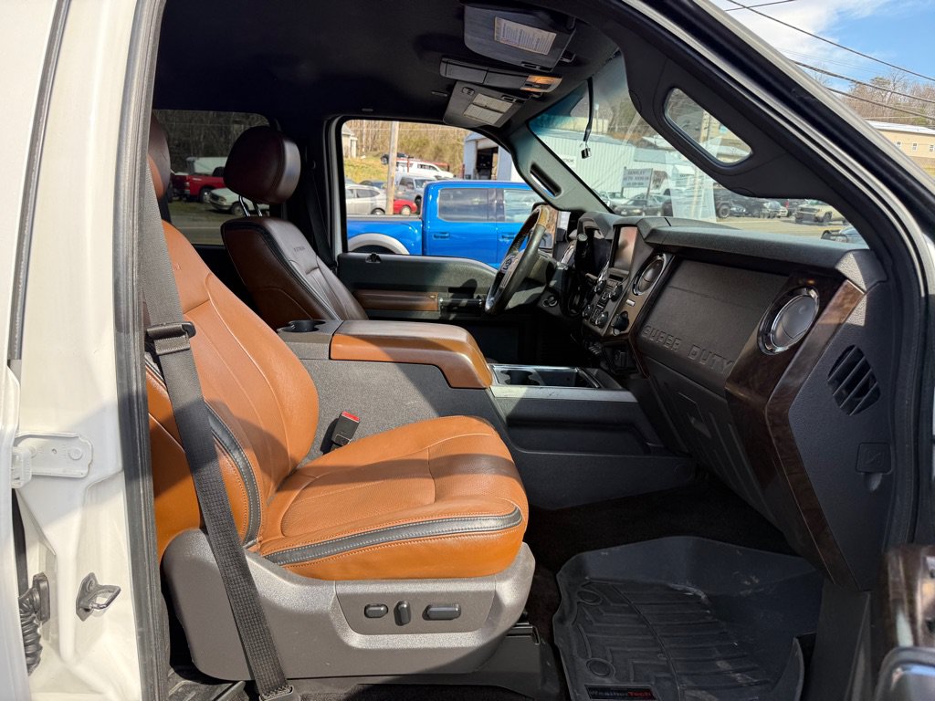 Used 2014 Ford F250 Platinum AWD/4WD image 60