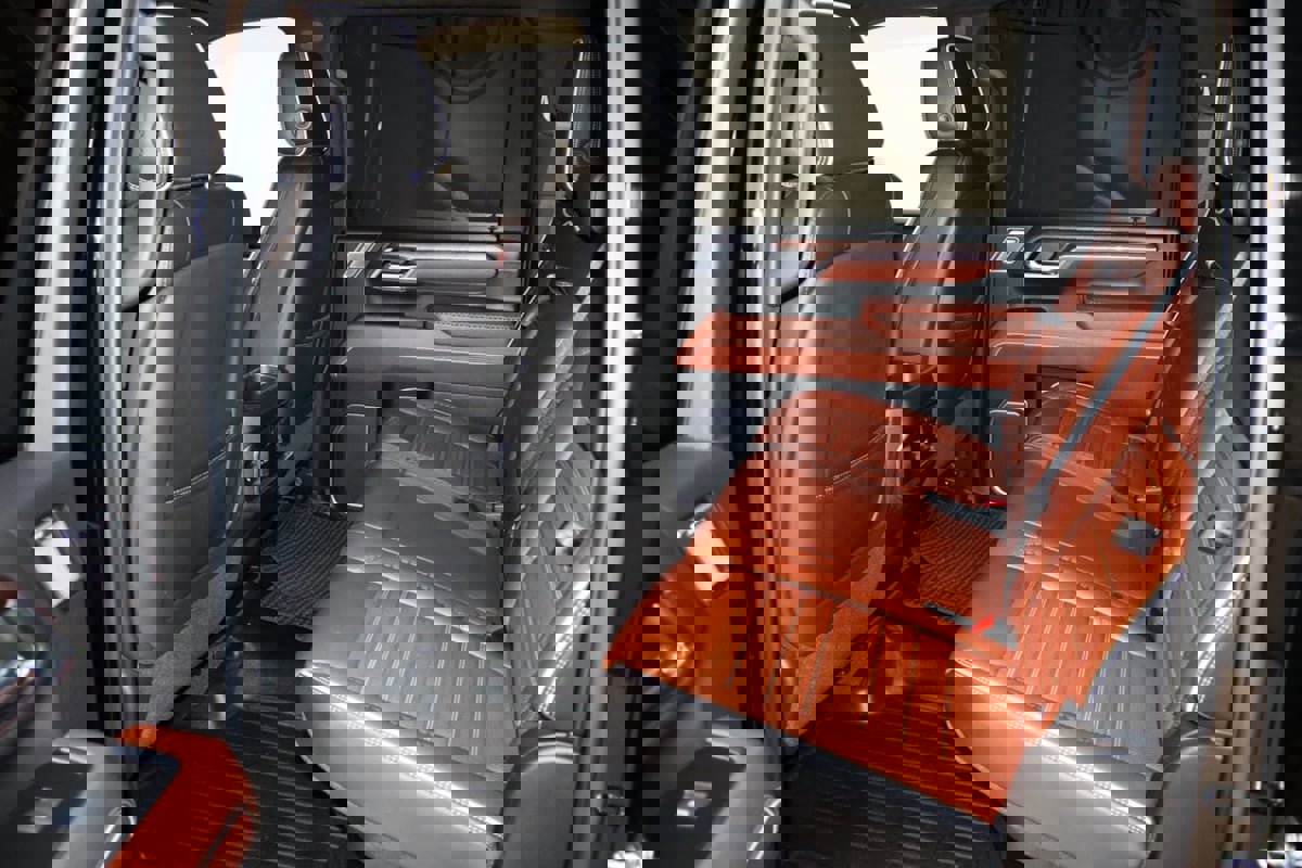 Used 2024 GMC Sierra 3500 Denali Ultimate image 73