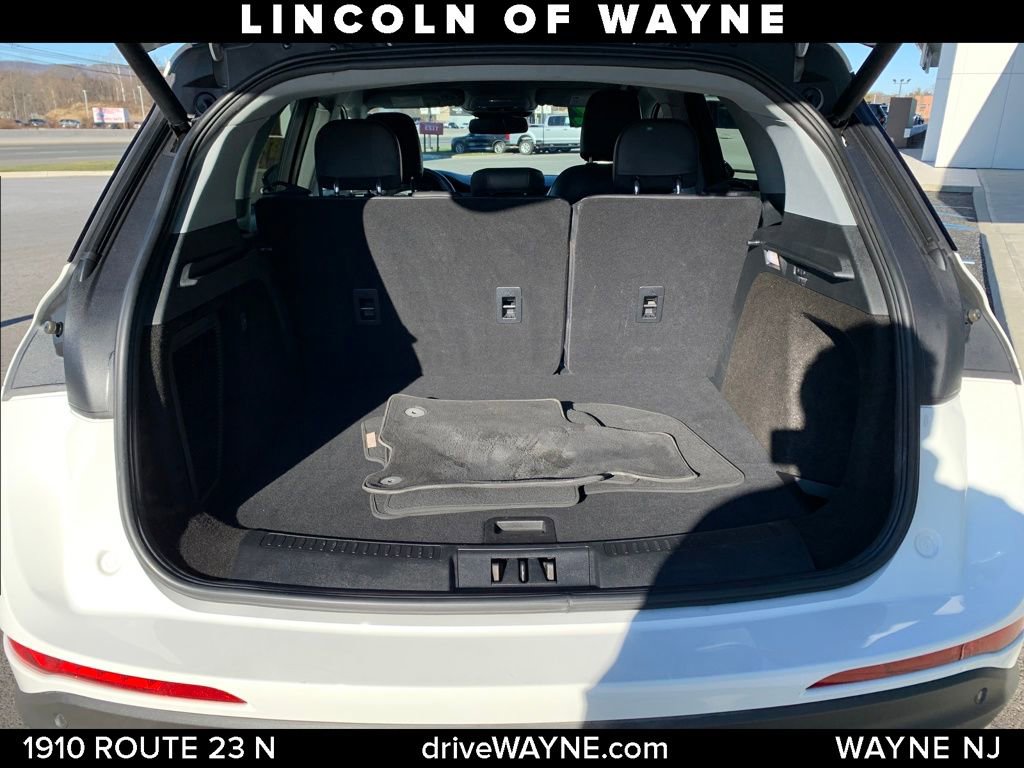 Certified 2022 Lincoln Corsair AWD w/ Equipment Group 101A image 6