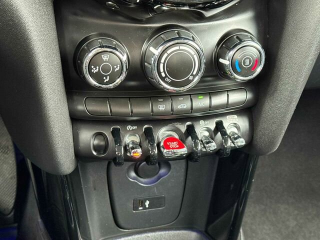 Used 2019 MINI Cooper S image 23