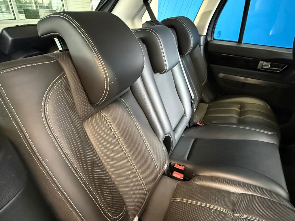 Used 2011 Land Rover Range Rover Sport Supercharged image 14