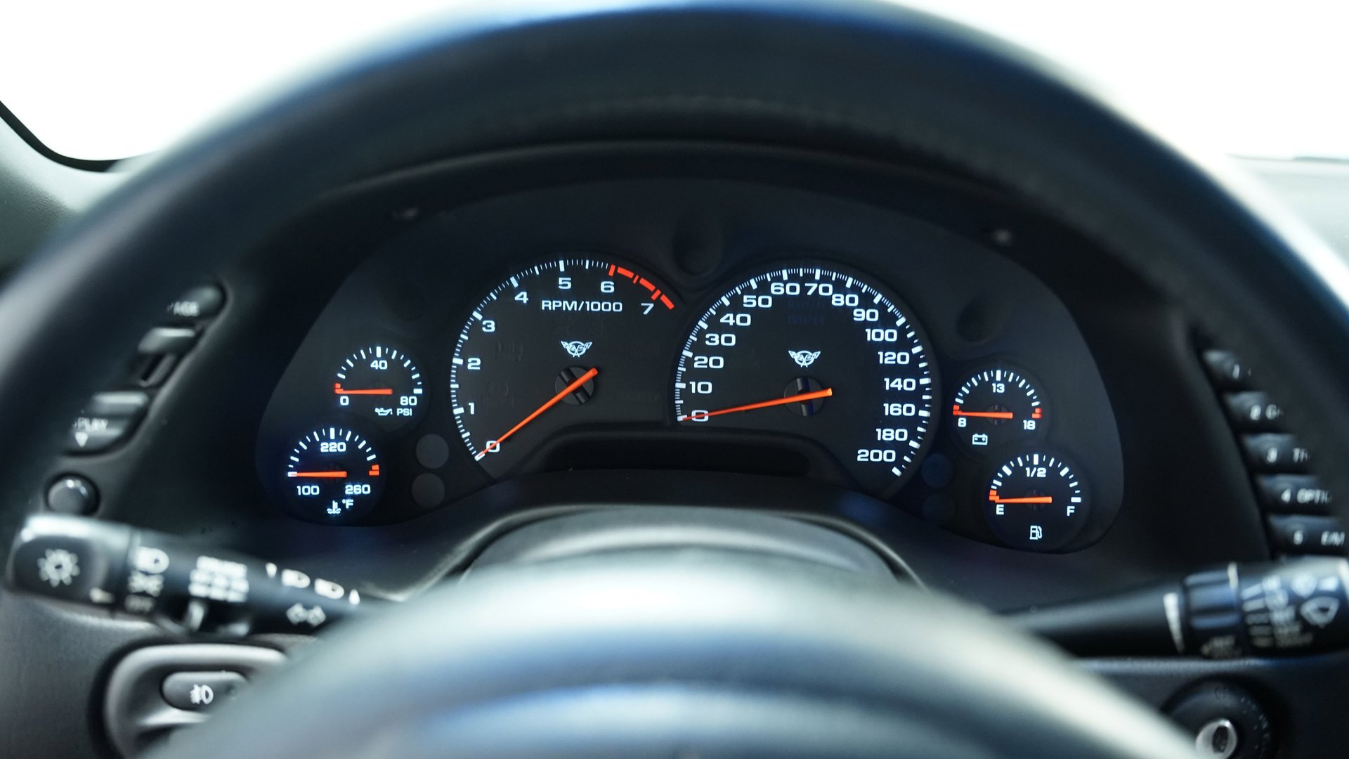 Used 2004 Chevrolet Corvette Coupe w/ Preferred Equipment Group image 31