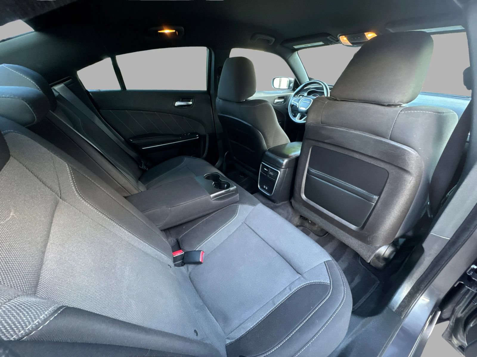 Used 2015 Dodge Charger R/T RWD image 43