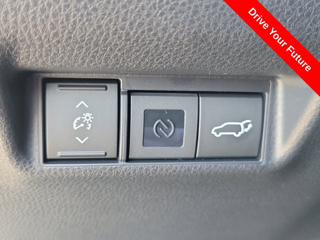 Used 2026 Toyota RAV4 XSE w/ Weather Package AWD/4WD image 15