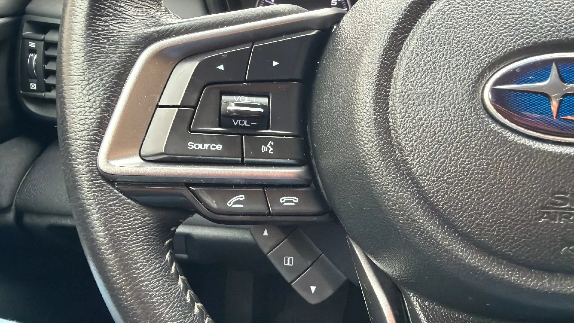 Used 2020 Subaru Outback Premium AWD/4WD image 12
